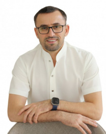 Магадов Роман Владимирович