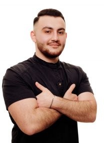 Захаров Артур Каренович