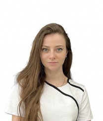 Хохлова (Мамонтова) Каролина Сергеевна