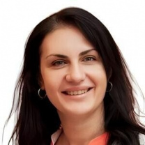 Захарова Анна Константиновна