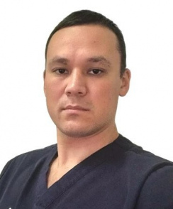 Раднаев Артем Олегович ортопед