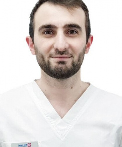 Альтемиров Амирбек Андарбекович стоматолог