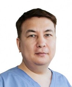 Мухамбетов Мурат Балтабаевич стоматолог