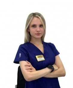 Меженцева Ульяна Андреевна стоматолог