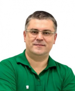 Чекунков Олег Владимирович стоматолог
