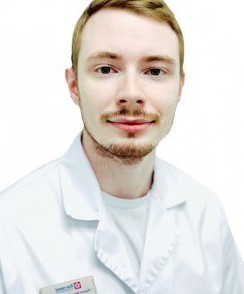 Глушак Илья Владимирович стоматолог