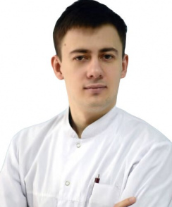 Лащ Игорь Александрович стоматолог