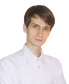 Подчинок Максим Игоревич стоматолог