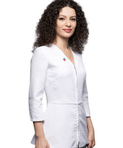 Азимова Амина Юсуповна акушер