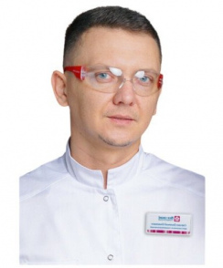Саенко Евгений Олегович стоматолог