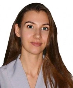 Нижадасл Алина Олеговна стоматолог