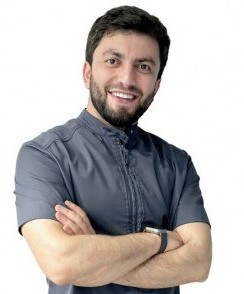Байрамбеков Али Рузметович стоматолог