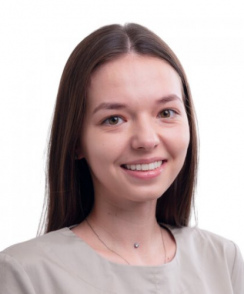 Искакова Карина Александровна гигиенист стоматологический