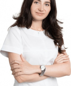 Махина Яна Эдуардовна стоматолог