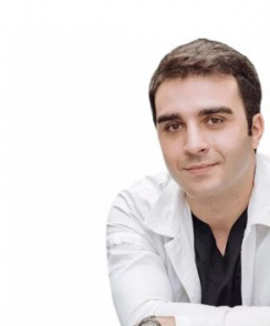 Ломаиа Георгий Георгиевич стоматолог