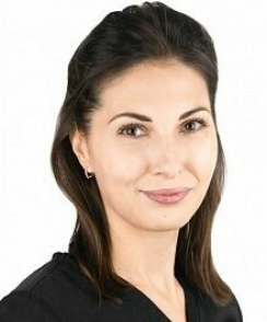 Романова Екатерина Александровна стоматолог