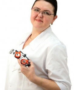 Мингазова Эльвира Илгисовна окулист (офтальмолог)