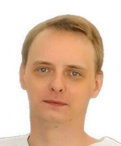 Фролов Юрий Олегович стоматолог