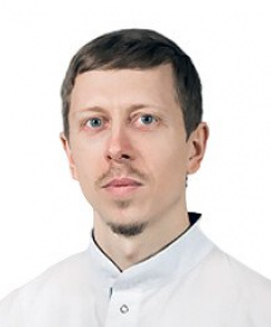 Мухин Олег Игоревич стоматолог-хирург