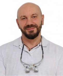 Бабинский Виталий Алексеевич стоматолог