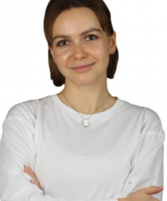 Крайнова Ульяна Сергеевна стоматолог-ортодонт