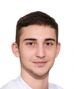 Дзуцев Азамат Львович стоматолог