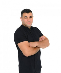 Тотров Азамат Эврикович стоматолог