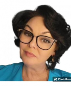 Гневковская Оксана Валерьевна акушер