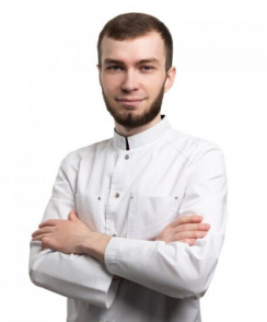 Ульбашев Амиран Юсуфович стоматолог