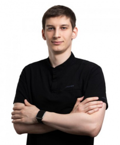 Мизиев Эльдар Ахматович стоматолог