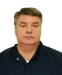 Лиханов Валерий Борисович стоматолог
