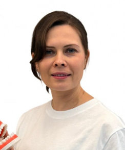 Чемодурова Анна Олеговна стоматолог