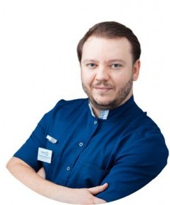 Макаров Дмитрий Валерьевич стоматолог