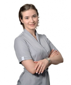 Власова Алеся Тарасовна стоматолог