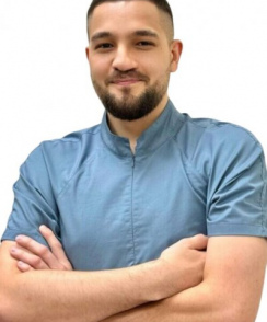 Матинов Никита Андреевич стоматолог-хирург
