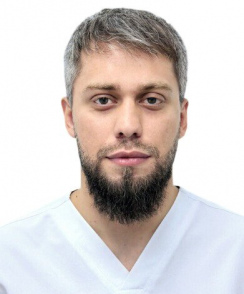 Сулейманов Астемир Магомедгаджиевич стоматолог