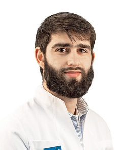 Алиев Абдулмалик Магомедович стоматолог