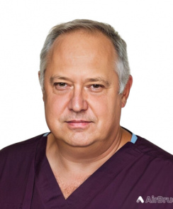 Хабаров Юрий Алексеевич хирург