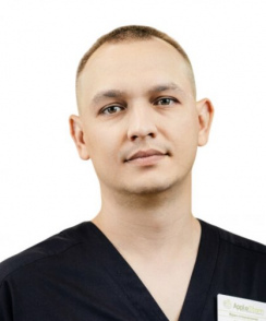 Макаров Павел Викторович стоматолог