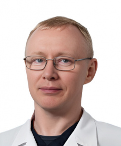 Чиняков Михаил Владленович ортопед