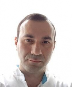 Омаров Эльчин Юсифович окулист (офтальмолог)