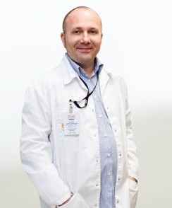Жуманов Андрей Рудольфович пластический хирург