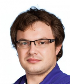 Сенчаков Сергей Евгеньевич стоматолог