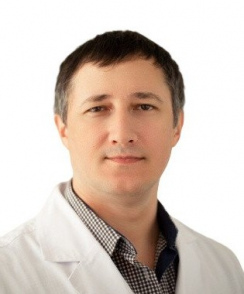 Титаренко Олег Алексеевич ортопед