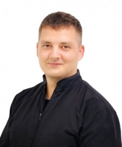 Иванов Максим Станиславович массажист