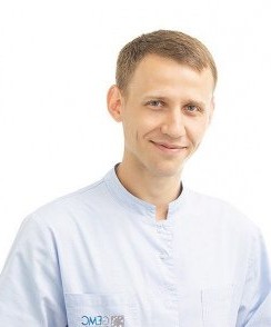 Татаринцев Сергей Сергеевич стоматолог
