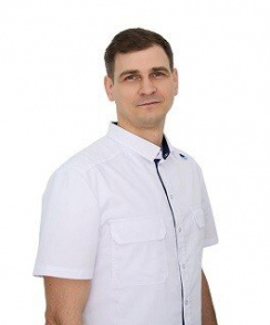 Глумаков Артур Ярославович ортопед