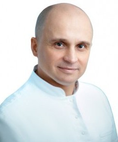 Поздняков Максим Вячеславович массажист