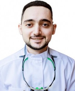 Варданян Агван Артурович стоматолог