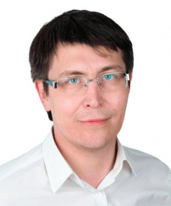 Макаров Павел Владимирович стоматолог